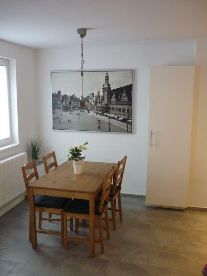 Alles Paletti Mit Klimaanlage Appartement Wittenberg Buitenkant foto